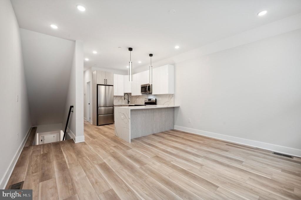 610 N Union Street - Photo 1