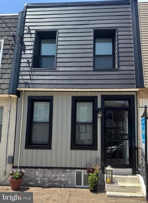 2620 Almond Street - Photo 0