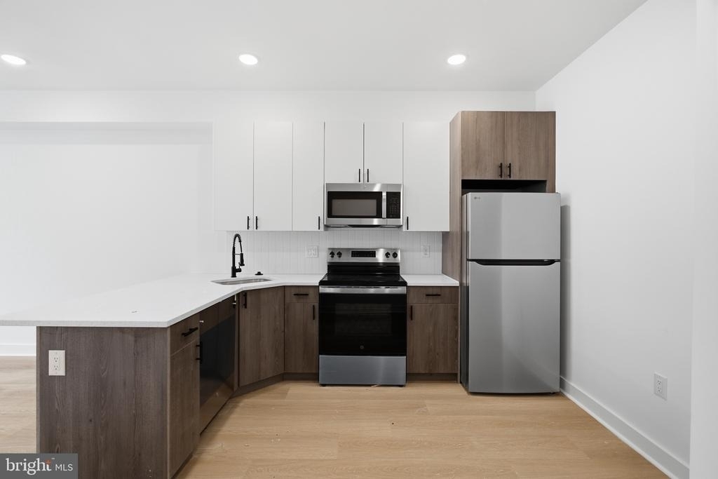 2251 N 12th Street - Photo 3
