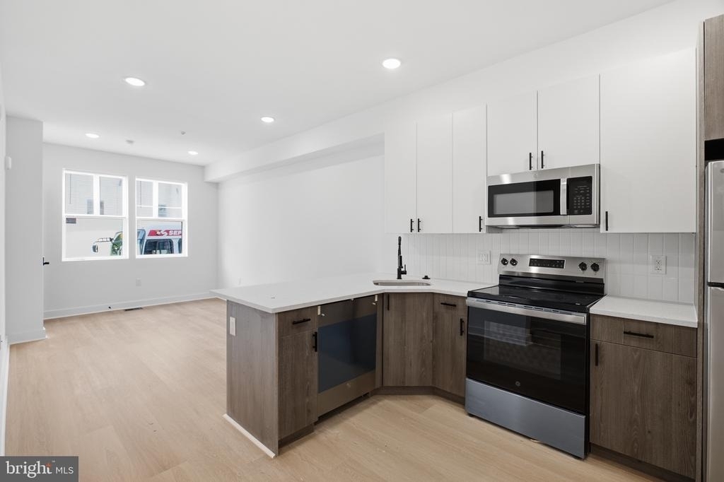 2251 N 12th Street - Photo 4