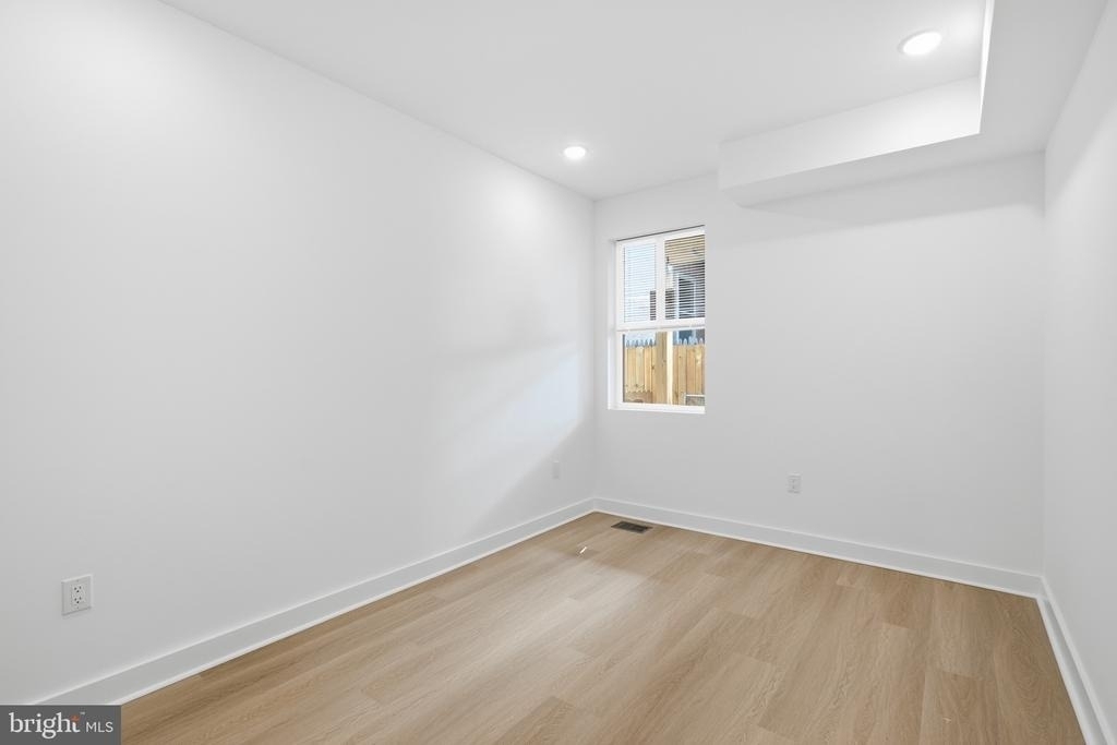 2251 N 12th Street - Photo 9