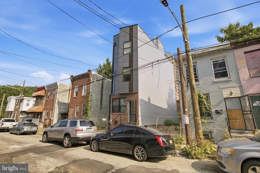1027 W Arizona Street - Photo 29