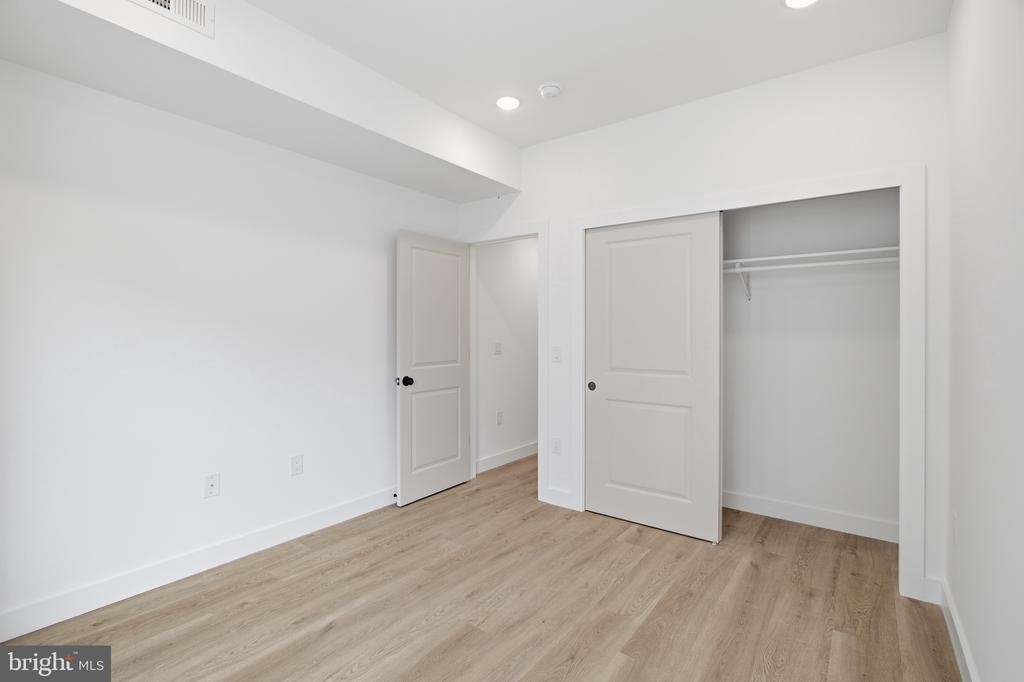 1027 W Arizona Street - Photo 16