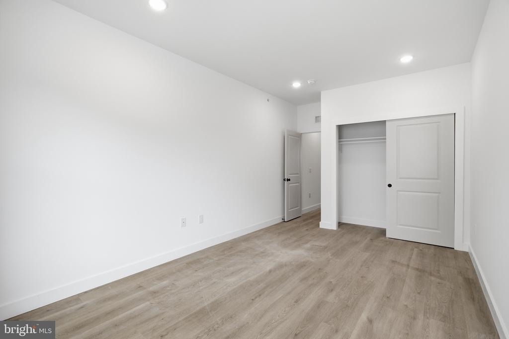 1027 W Arizona Street - Photo 18