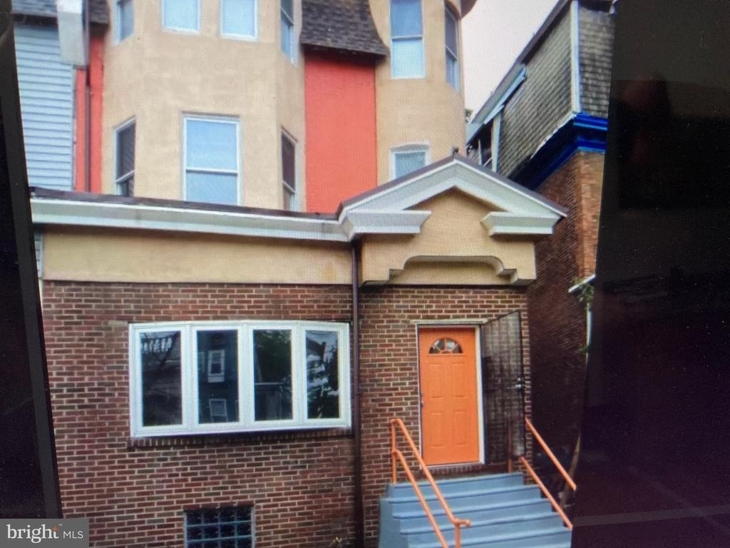 4825 Baltimore Avenue - Photo 8