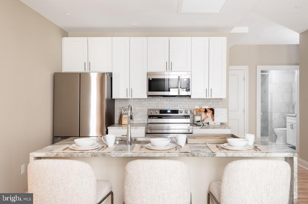 1420 Chestnut Street - Photo 9