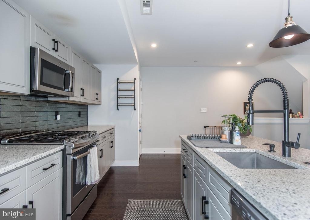 1532 N 7th Street - Photo 18
