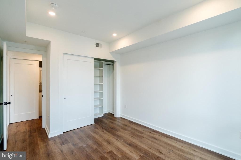 5904 Germantown Avenue - Photo 7