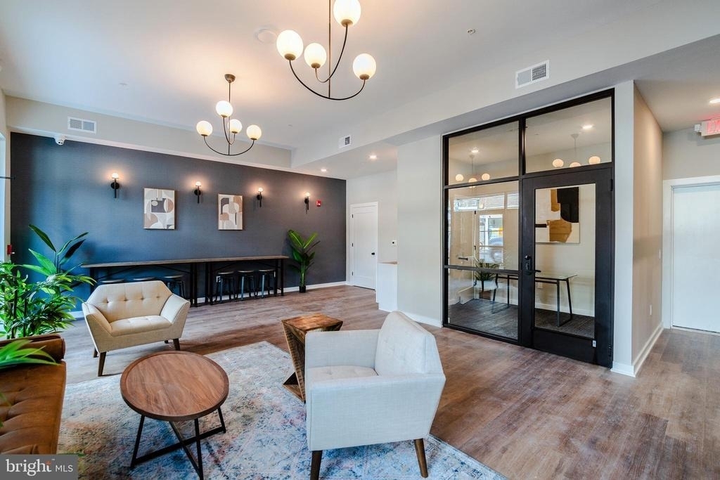 5904 Germantown Avenue - Photo 11