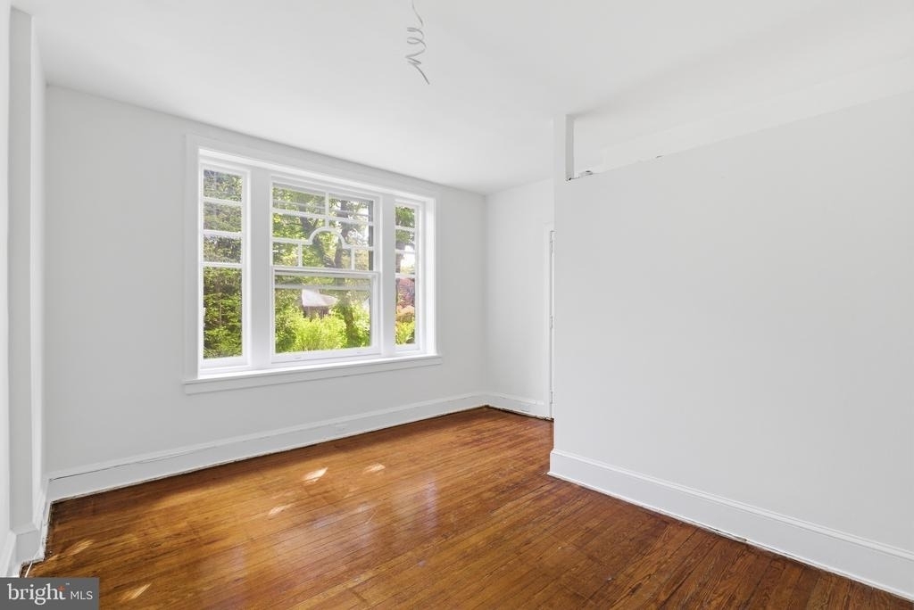 5939 Drexel Road - Photo 5