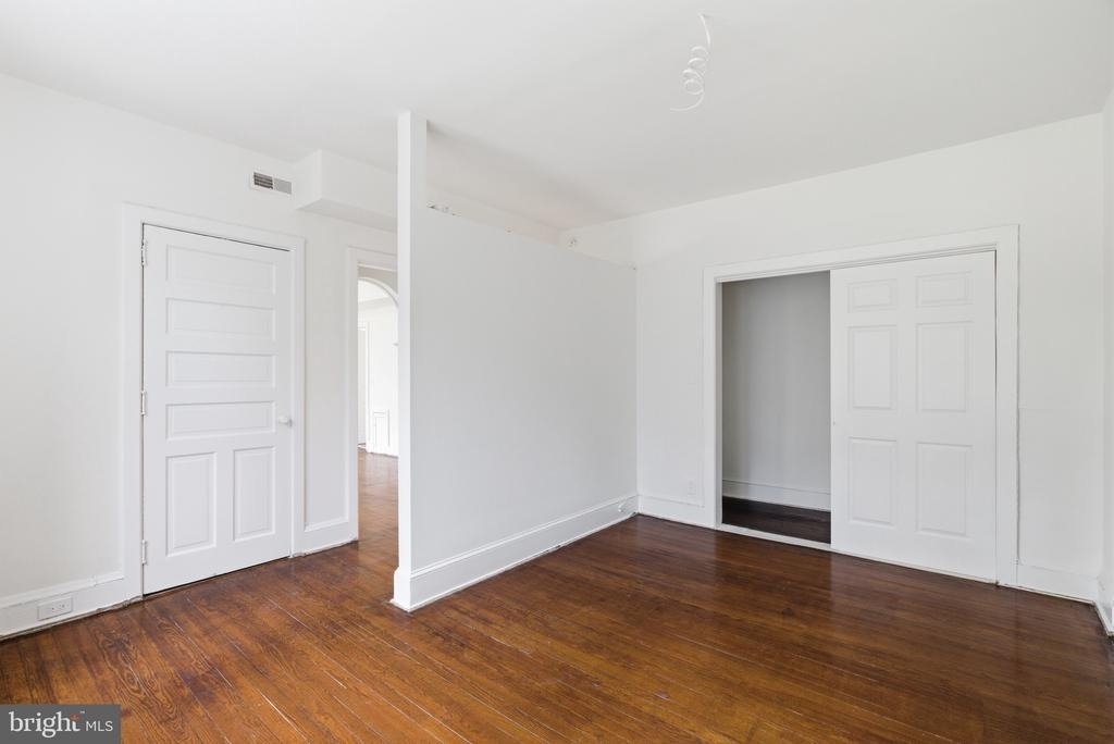 5939 Drexel Road - Photo 4