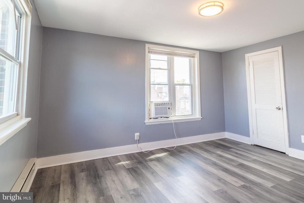 600 E Carver Street - Photo 11