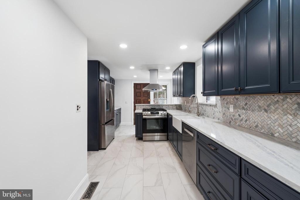 2218 Locust Street - Photo 15