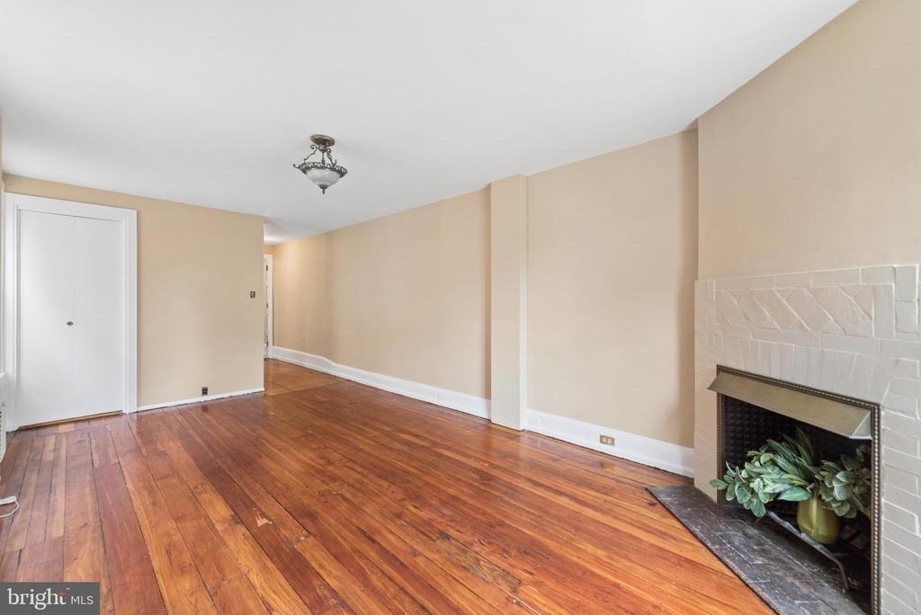 2218 Locust Street - Photo 25