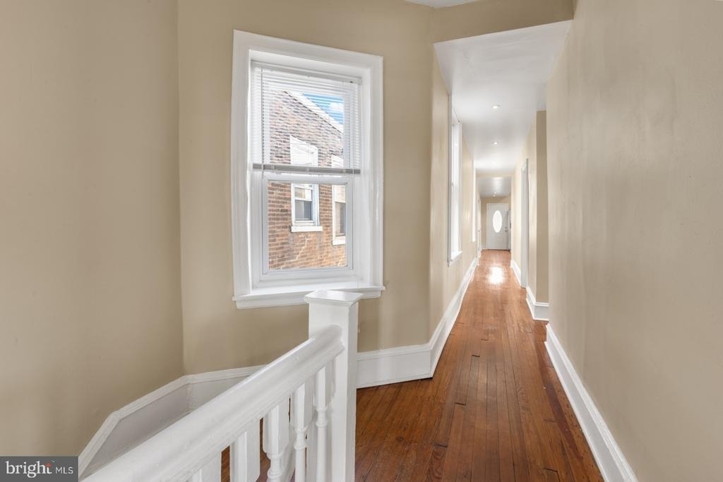 4623 Sansom Street - Photo 2