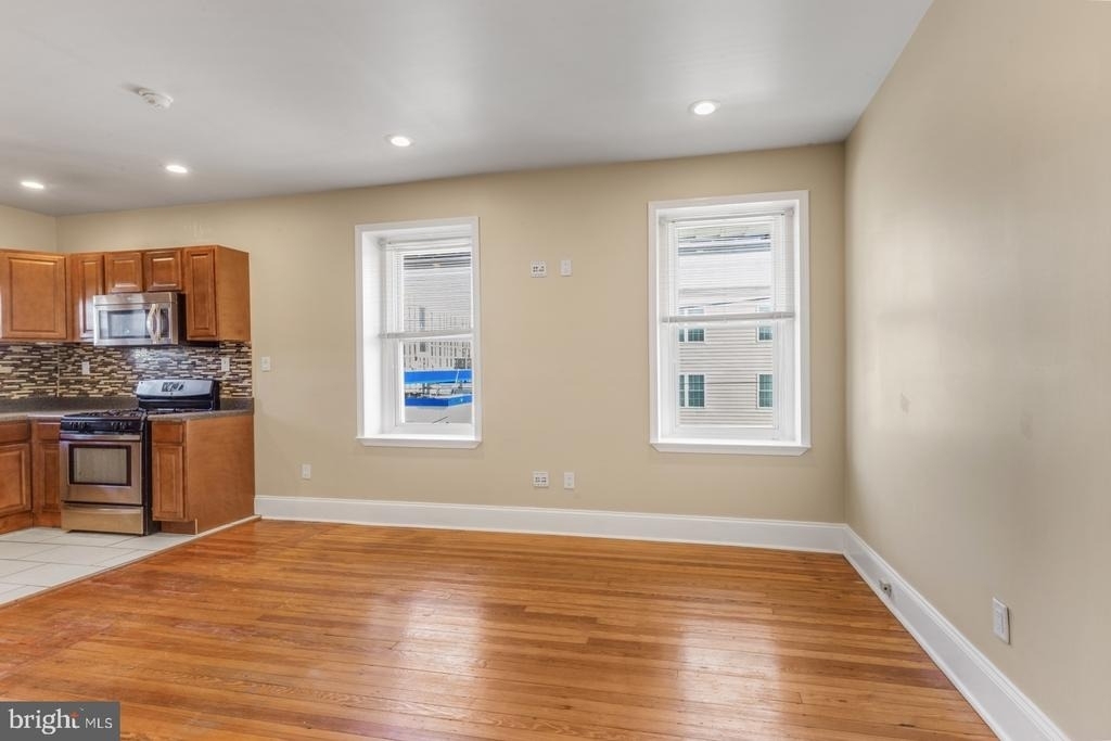 4623 Sansom Street - Photo 5