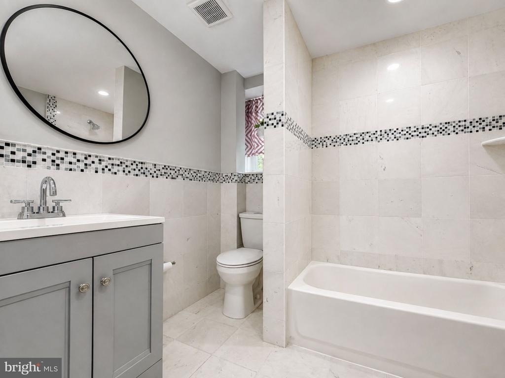 29 E Meehan Avenue - Photo 16