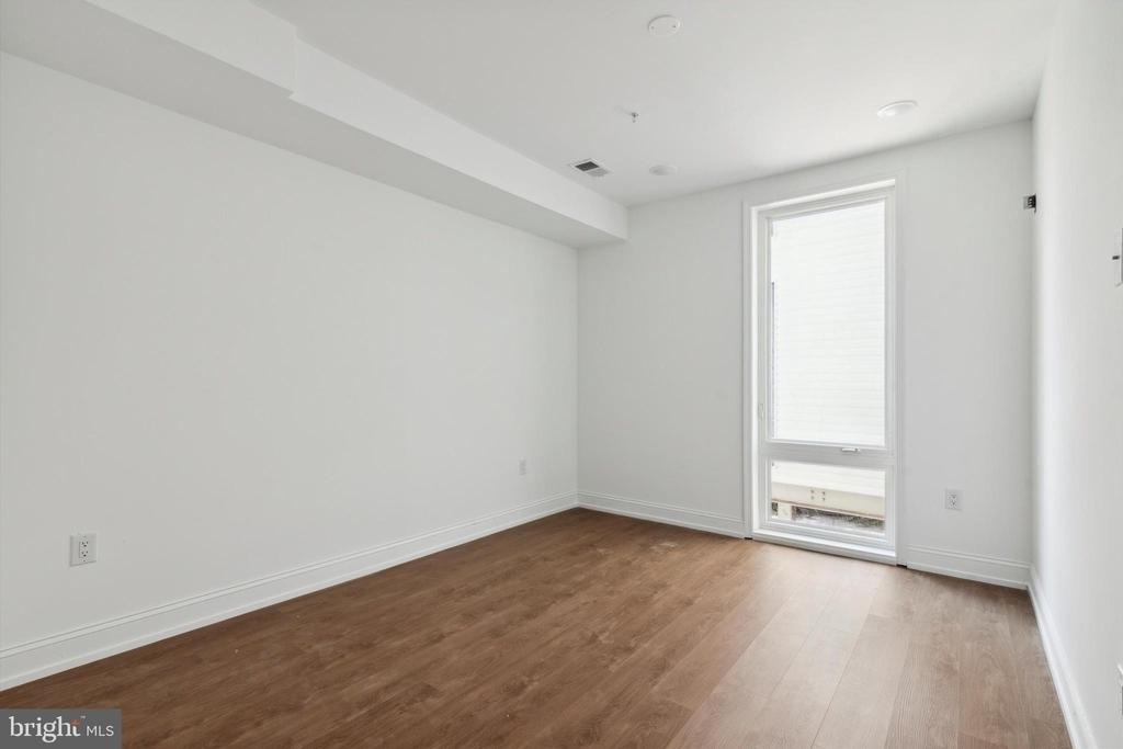 1614 Ridge Avenue - Photo 15