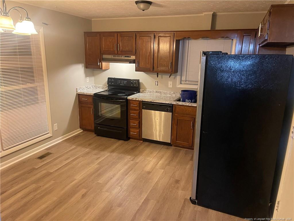 1322 Worstead Drive - Photo 3