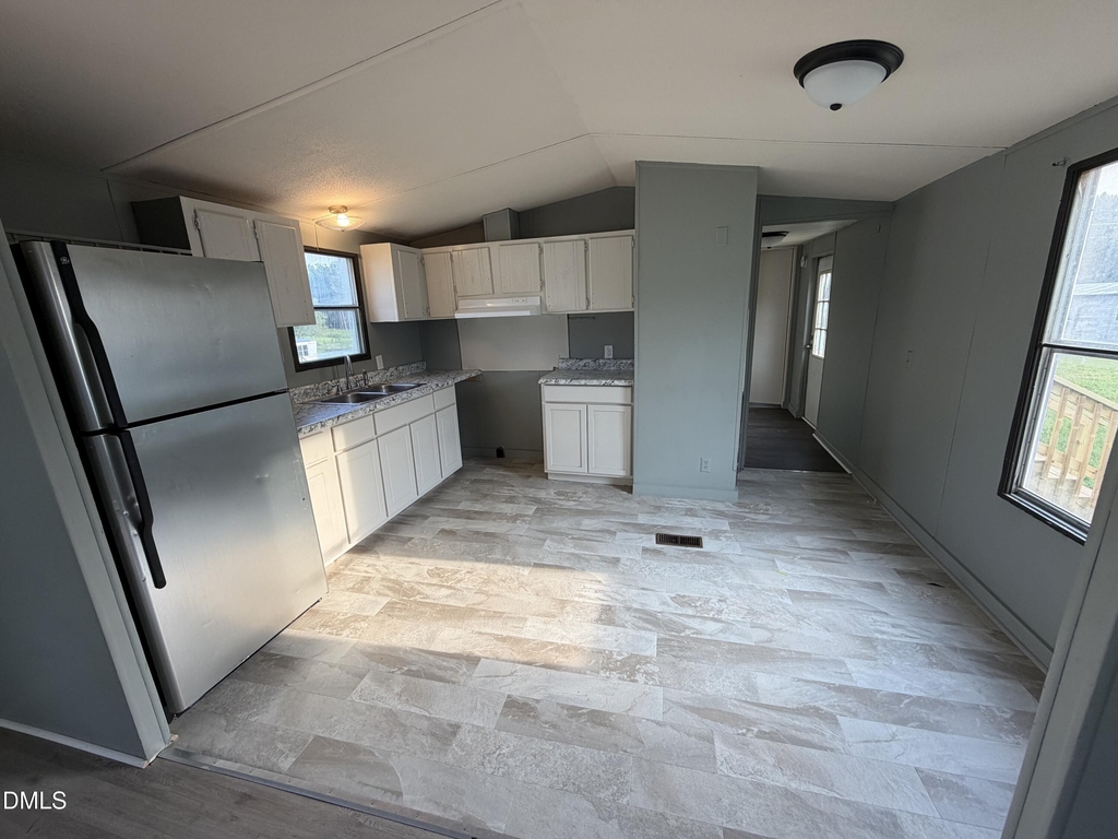 80 Pine Forest Loop - Photo 2