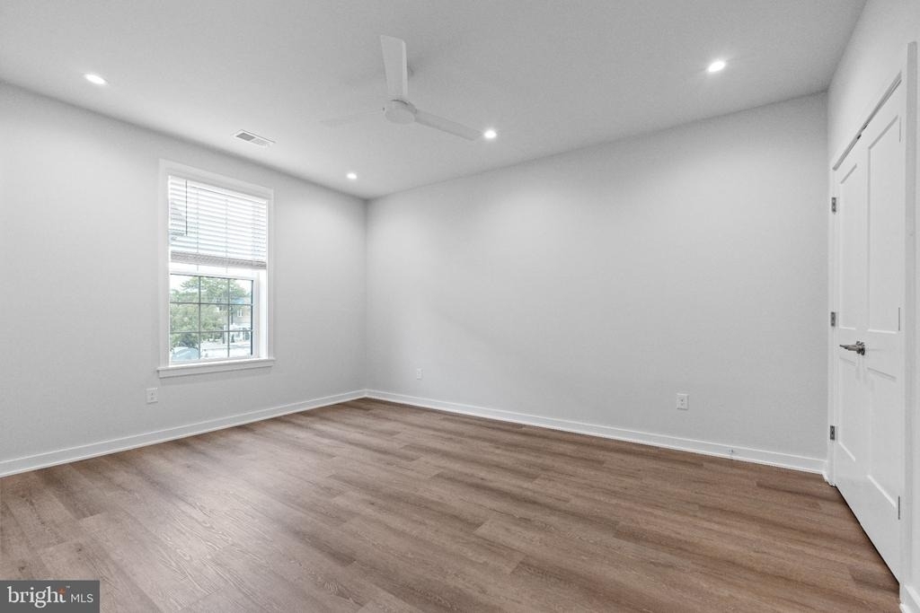 26 S York Road - Photo 7