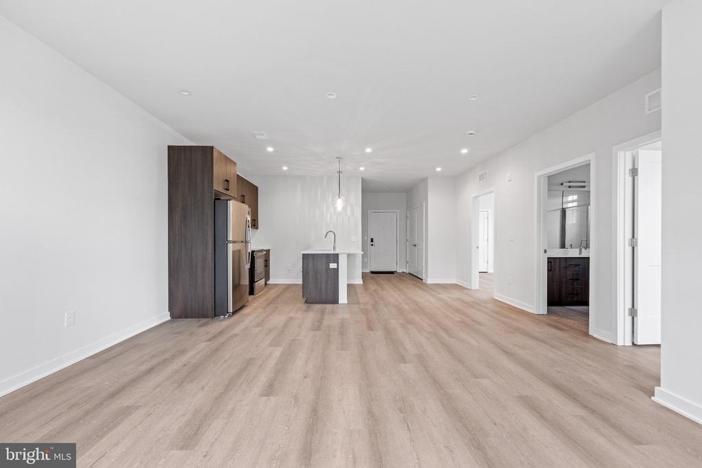 26 S York Road - Photo 2