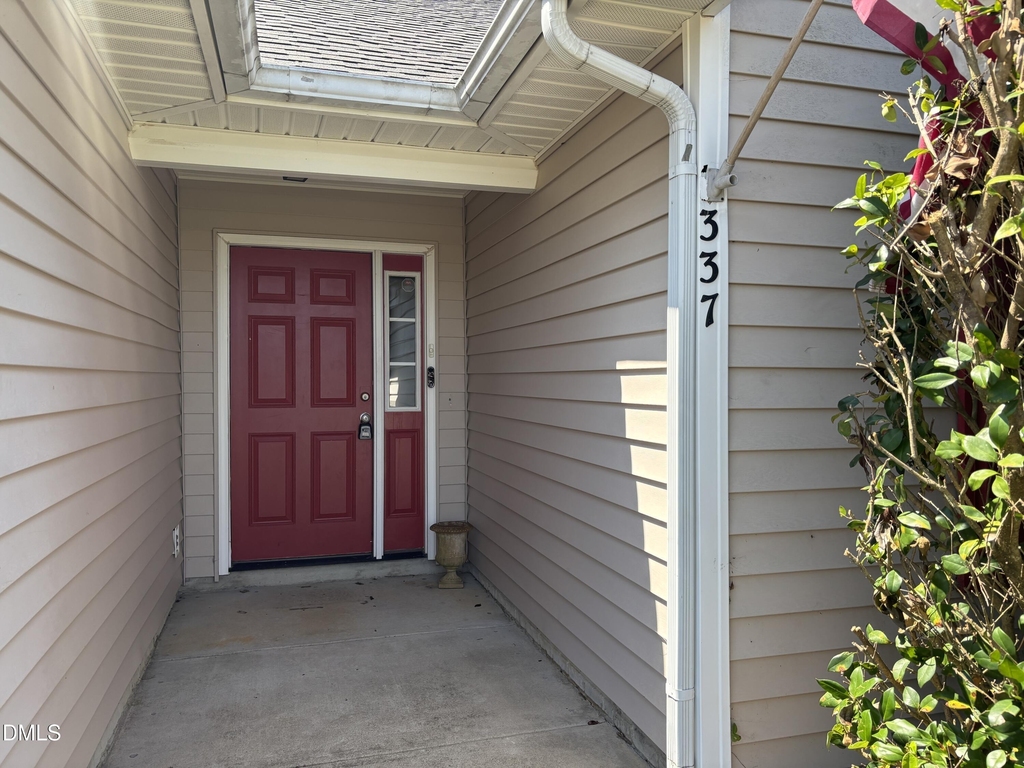 337 Americana Drive - Photo 16