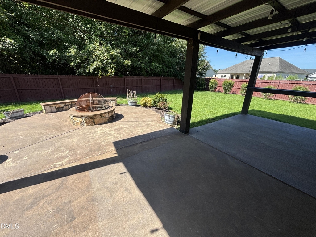 438 Roanoke Drive - Photo 43