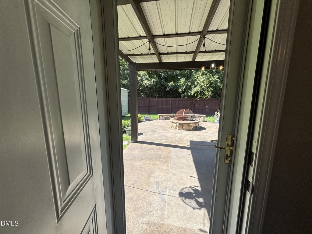 438 Roanoke Drive - Photo 42