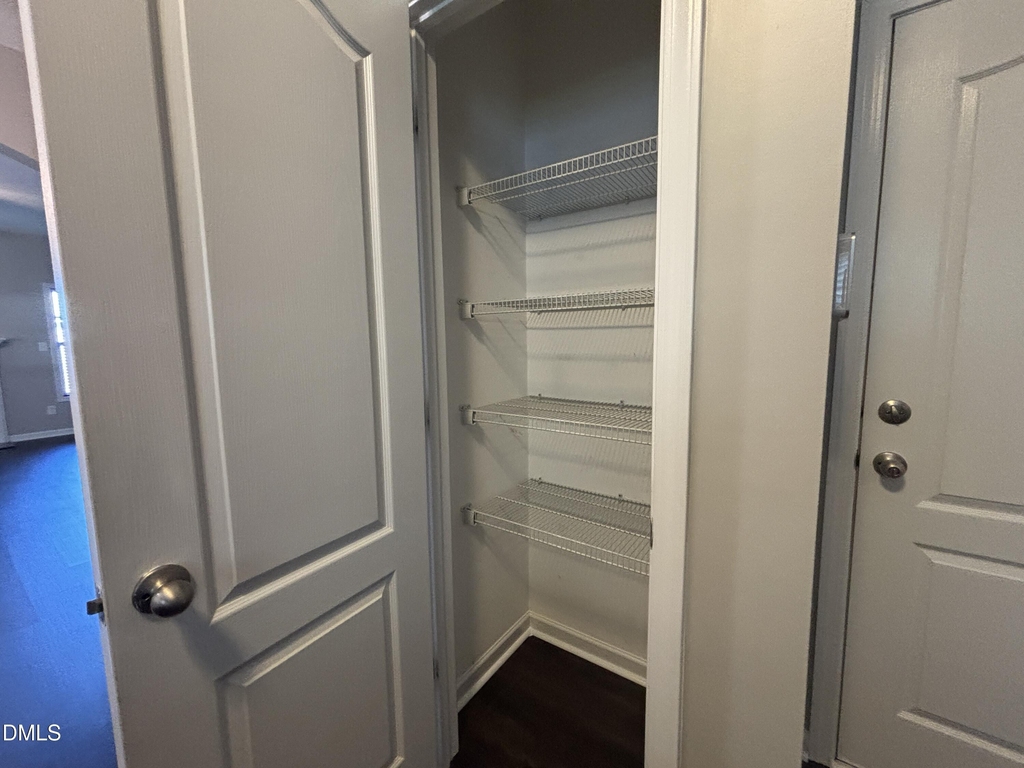 438 Roanoke Drive - Photo 36