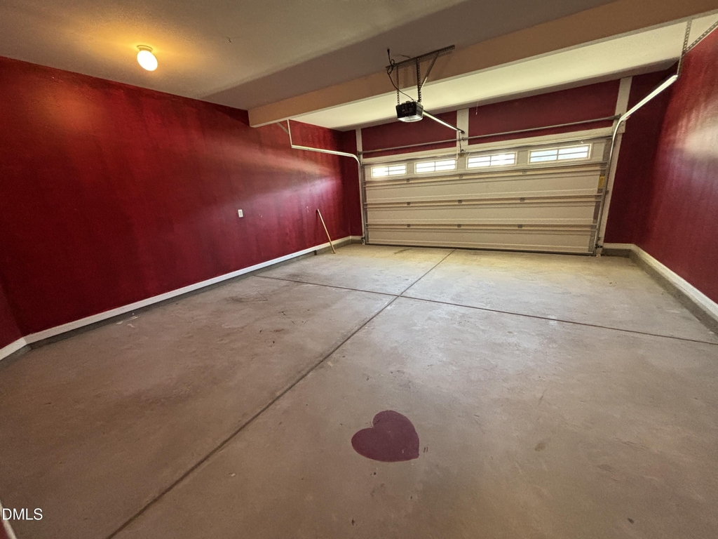 438 Roanoke Drive - Photo 37
