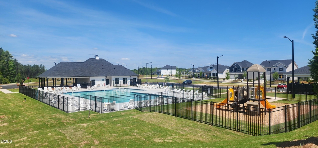 2321 Sun Vibes Way - Photo 22
