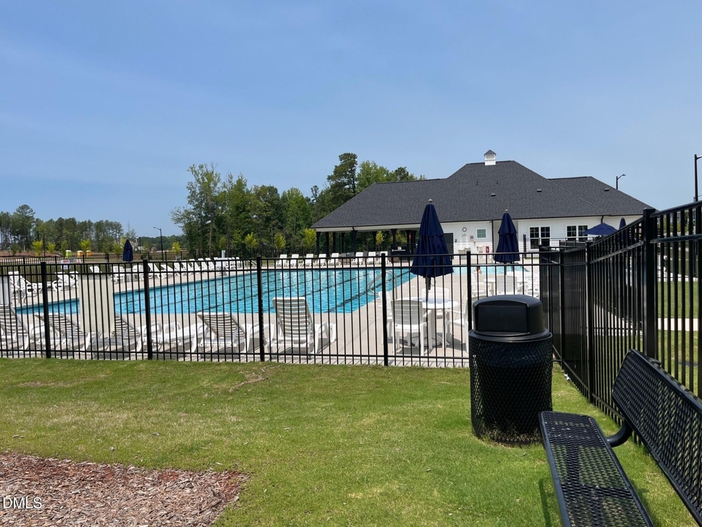 2321 Sun Vibes Way - Photo 26
