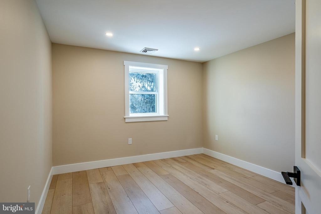 530 Washington Avenue - Photo 10