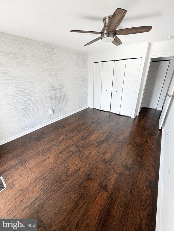 114 Lexington Court - Photo 4