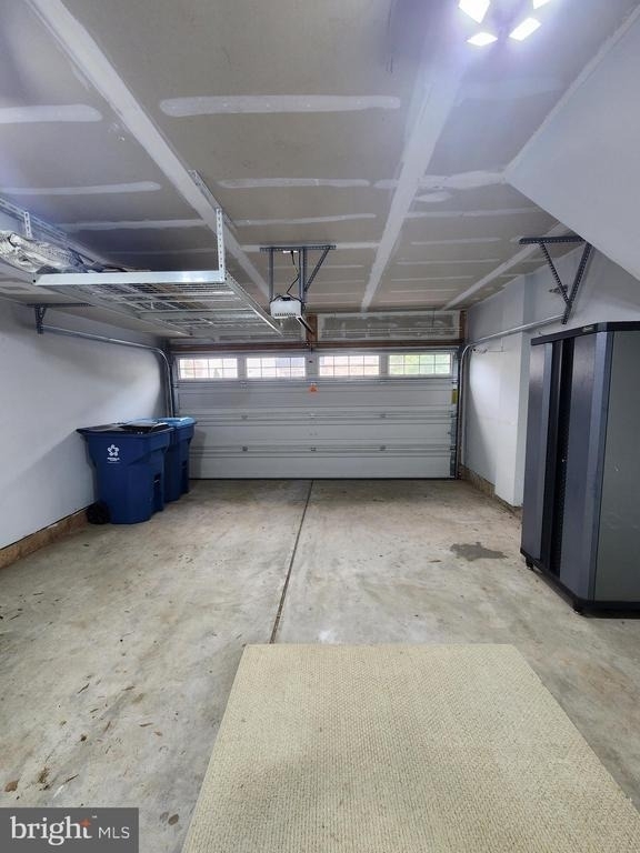 2207 Evin Dr - Photo 43