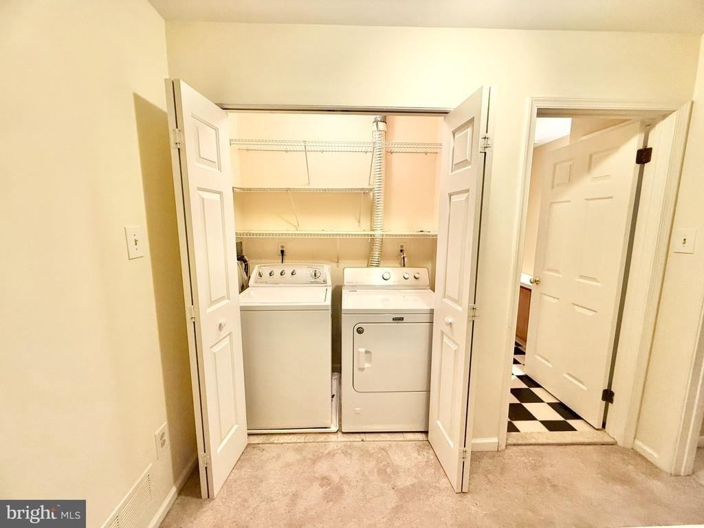16 Martin Court - Photo 18