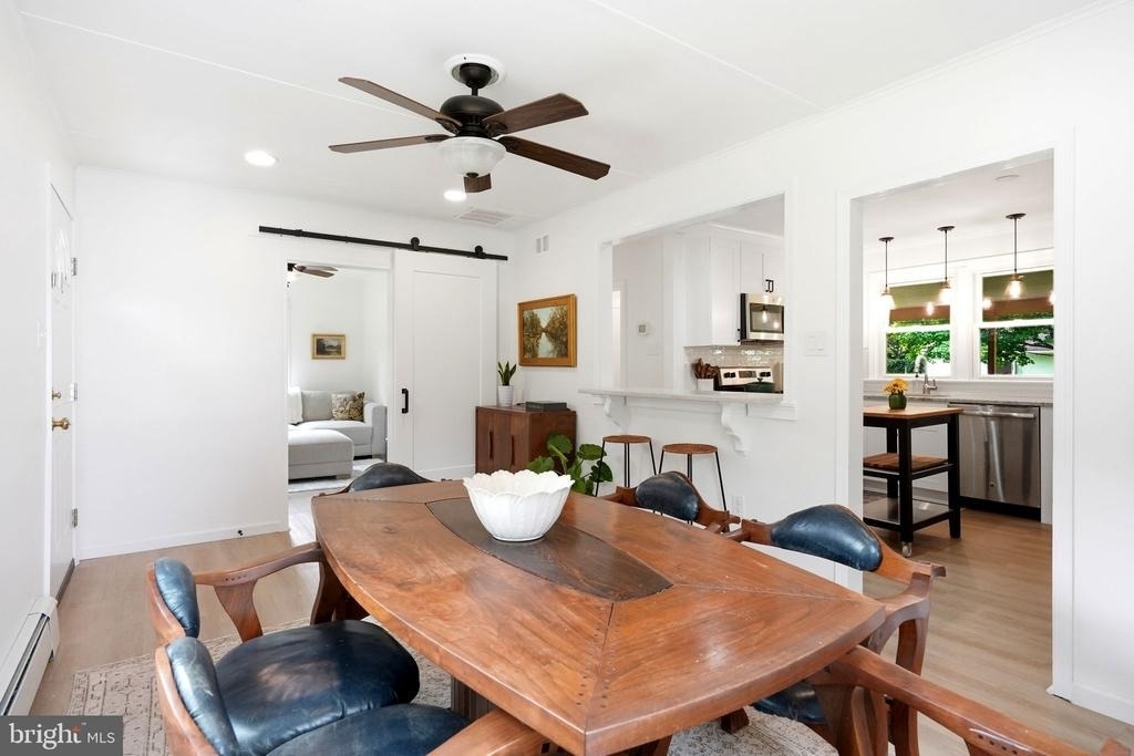 135 Longshore Avenue - Photo 6