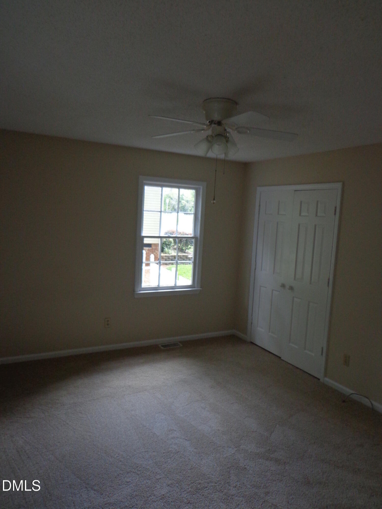 3018 Freeport Drive - Photo 7