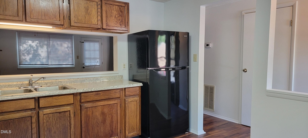 7725 Sandra Lane - Photo 3