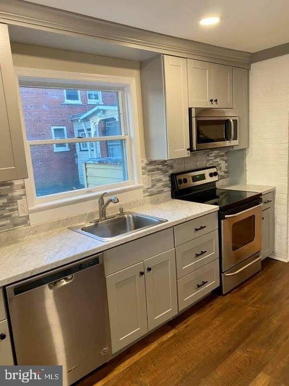 121 Mulberry Street - Photo 4