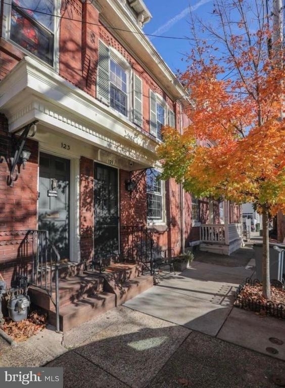 121 Mulberry Street - Photo 1