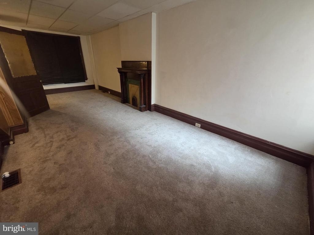 1134 Spring Street - Photo 5