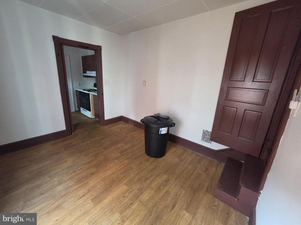 1134 Spring Street - Photo 3