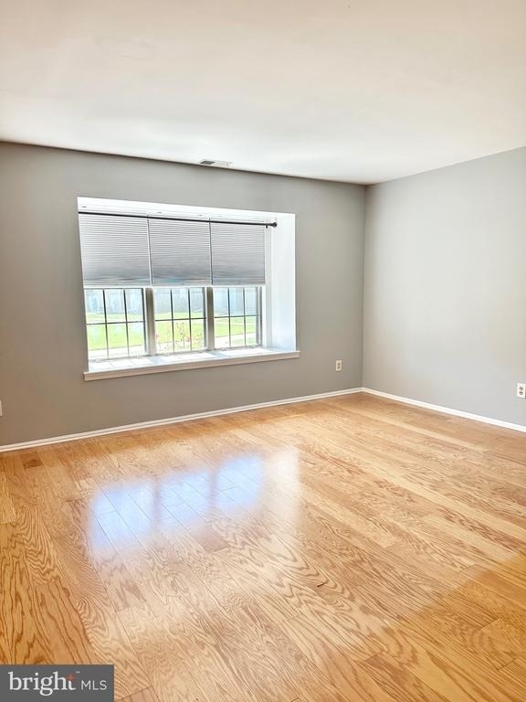 159 Wyndham - Photo 10