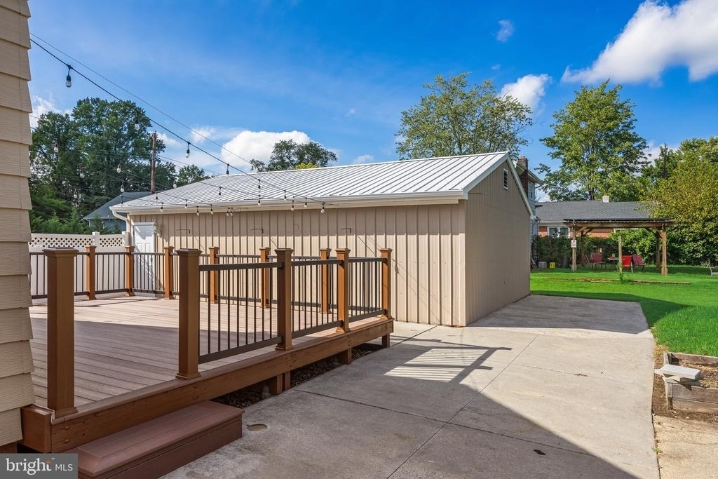 505 Hazel Avenue - Photo 25