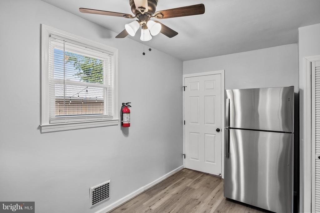 505 Hazel Avenue - Photo 9