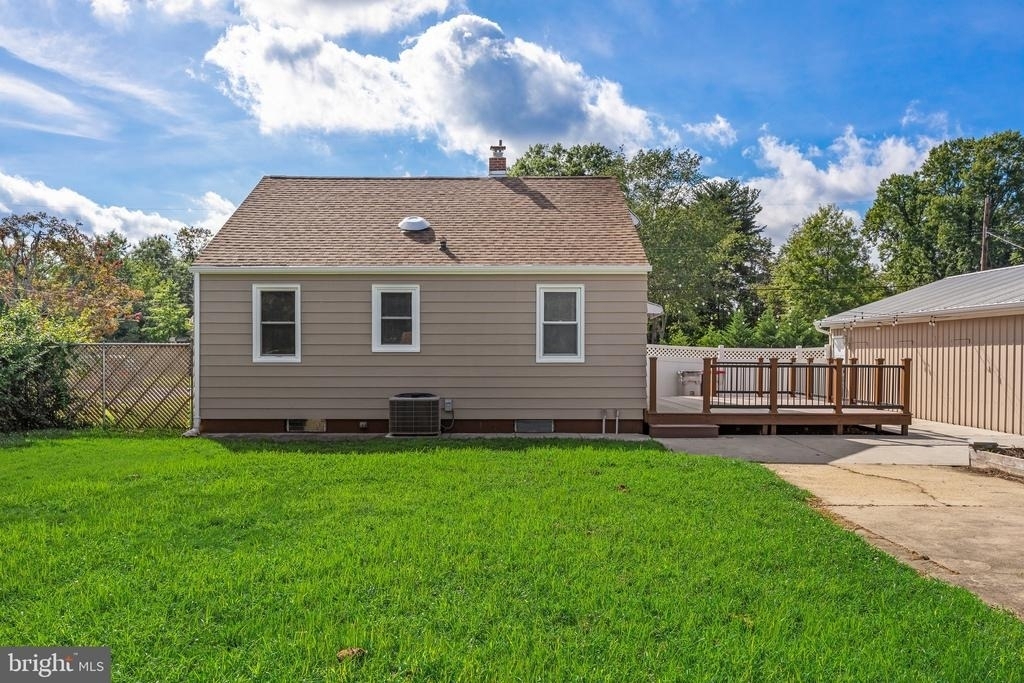505 Hazel Avenue - Photo 21