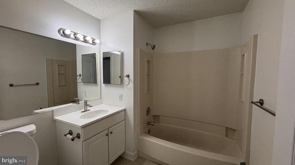 4920b Dunbarton Road - Photo 15