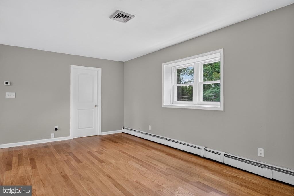 200 B Moore Street - Photo 9